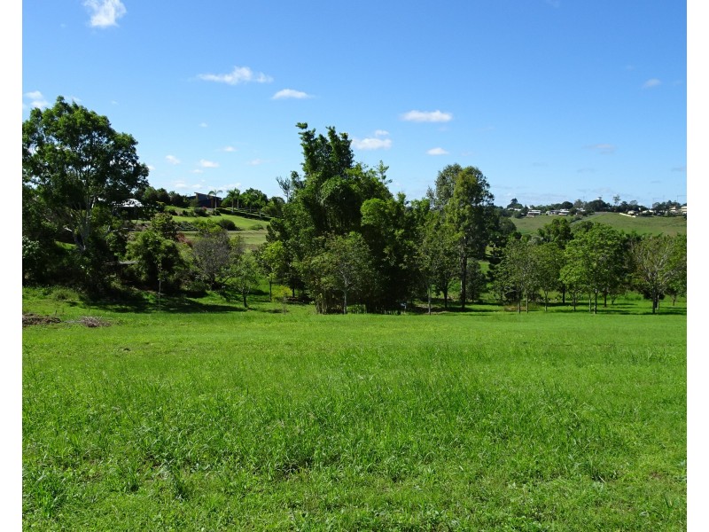 46 HUXLEY ROAD, North Isis QLD 4660