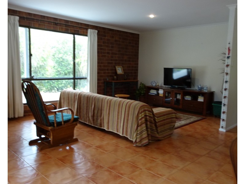 46 HUXLEY ROAD, North Isis QLD 4660