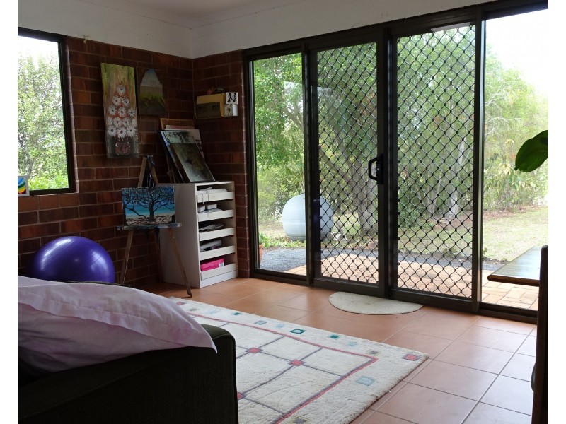 46 HUXLEY ROAD, North Isis QLD 4660