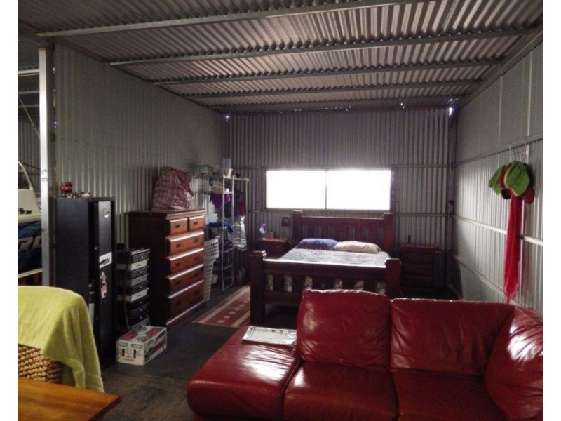 37 GORRIES ROAD, North Isis QLD 4660