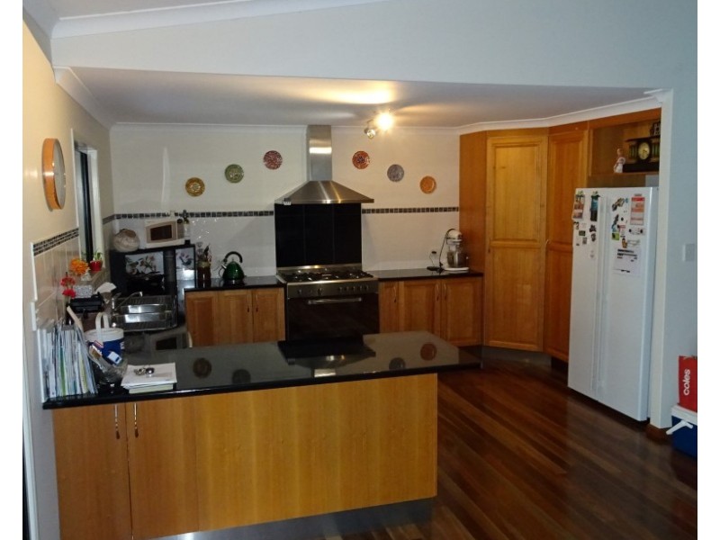 16 MELALEUCA COURT, Redridge QLD 4660