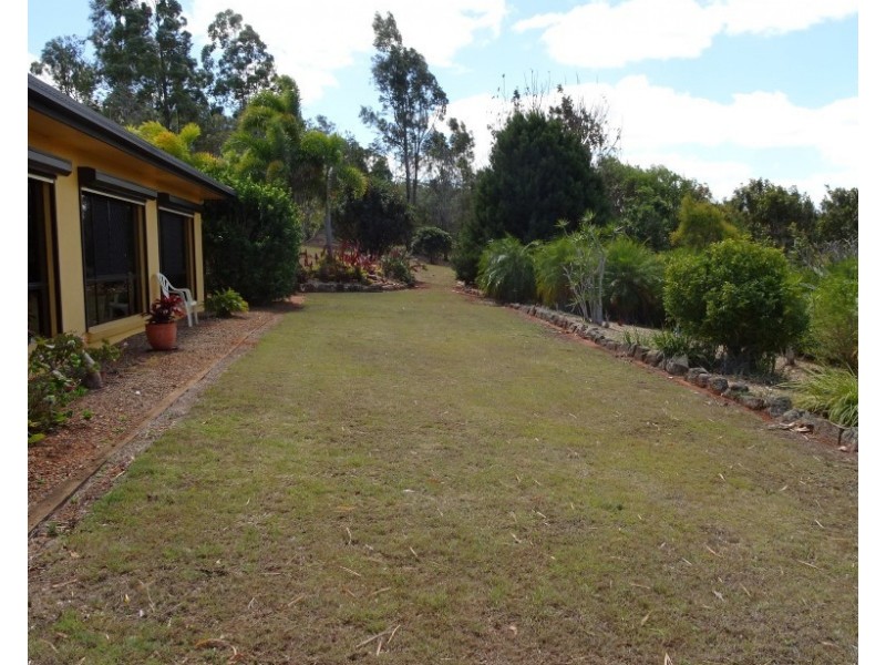 128 RAINBOWS ROAD, South Isis QLD 4660