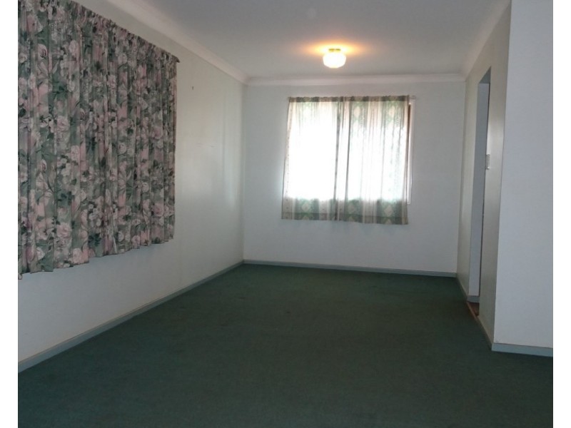 11 GINNS ROAD, Childers QLD 4660