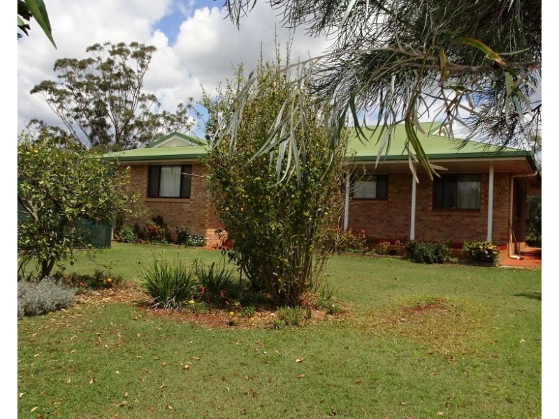 11 GINNS ROAD, Childers QLD 4660