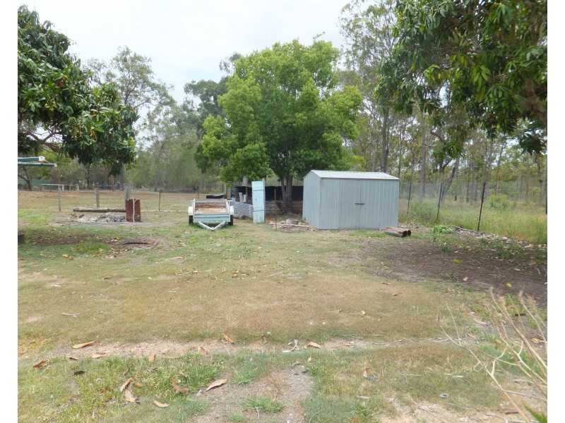 36 CREEK STREET, Howard QLD 4659