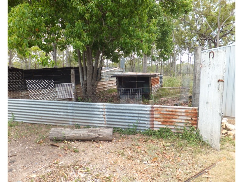 36 CREEK STREET, Howard QLD 4659
