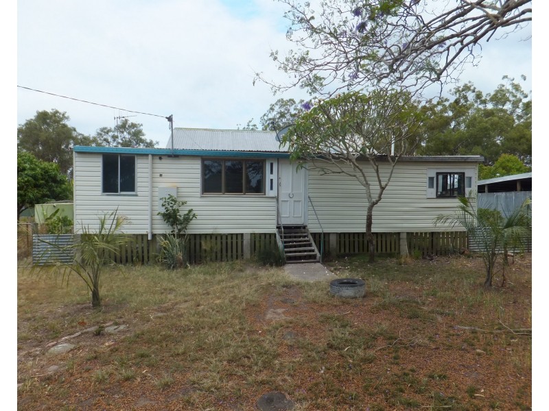36 CREEK STREET, Howard QLD 4659