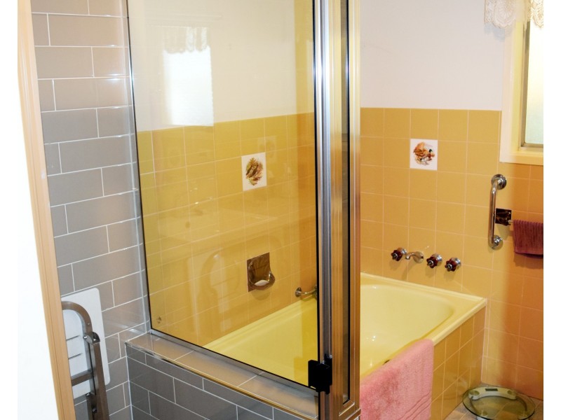 12 Meyer Street, Gayndah QLD 4625