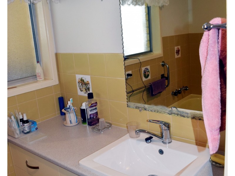 12 Meyer Street, Gayndah QLD 4625