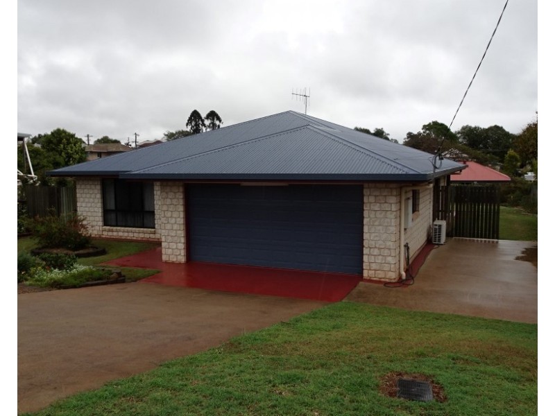 19 HINKLER STREET, Childers QLD 4660