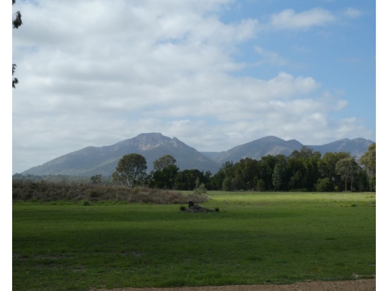 59 Airstrip Road, Biggenden QLD 4621