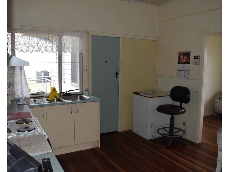 15-17 Spencer Street, Gayndah QLD 4625