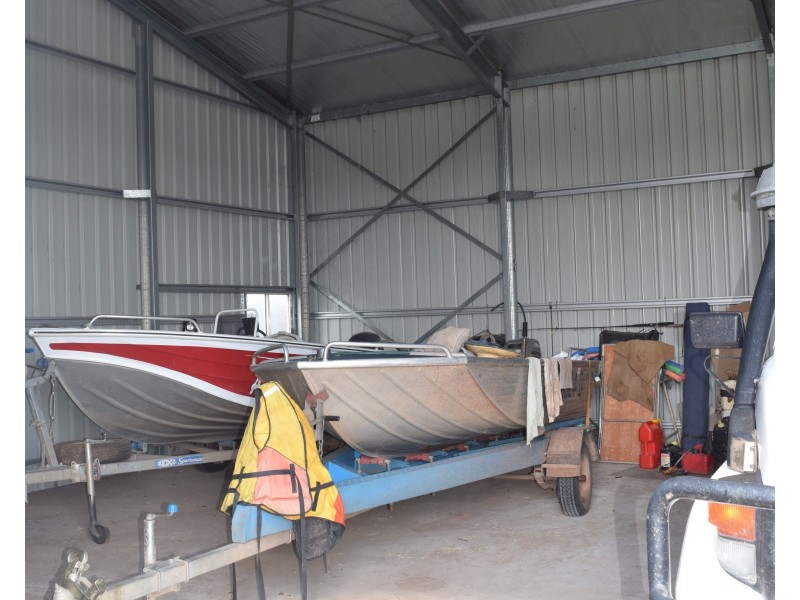 15-17 Spencer Street, Gayndah QLD 4625