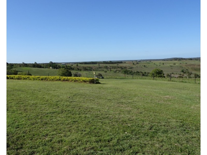 314 HUXLEY ROAD, North Isis QLD 4660