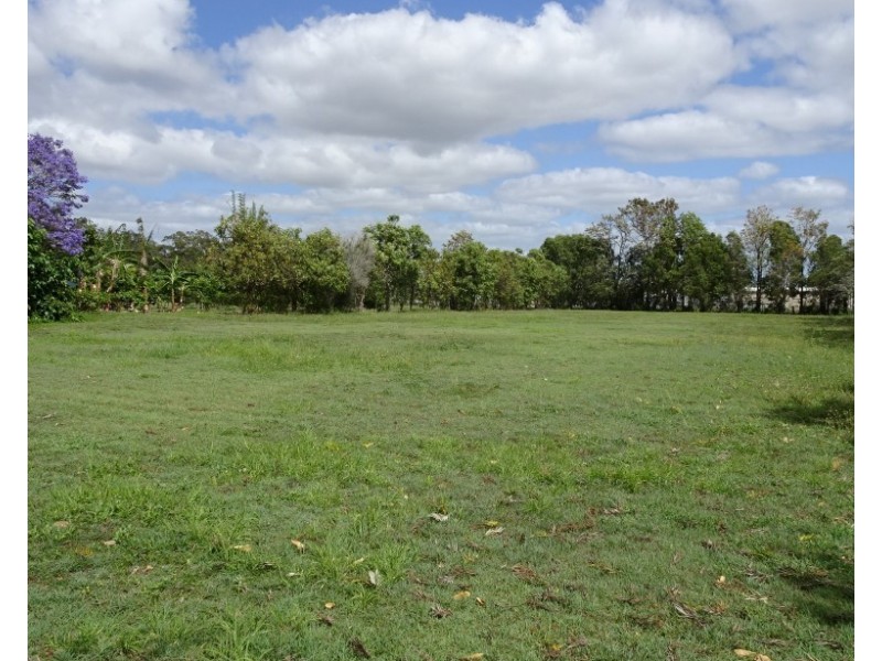 86 Redridge Crescent, Redridge QLD 4660