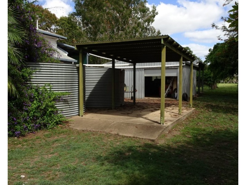 86 Redridge Crescent, Redridge QLD 4660