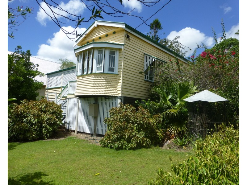 34 George Street, Biggenden QLD 4621