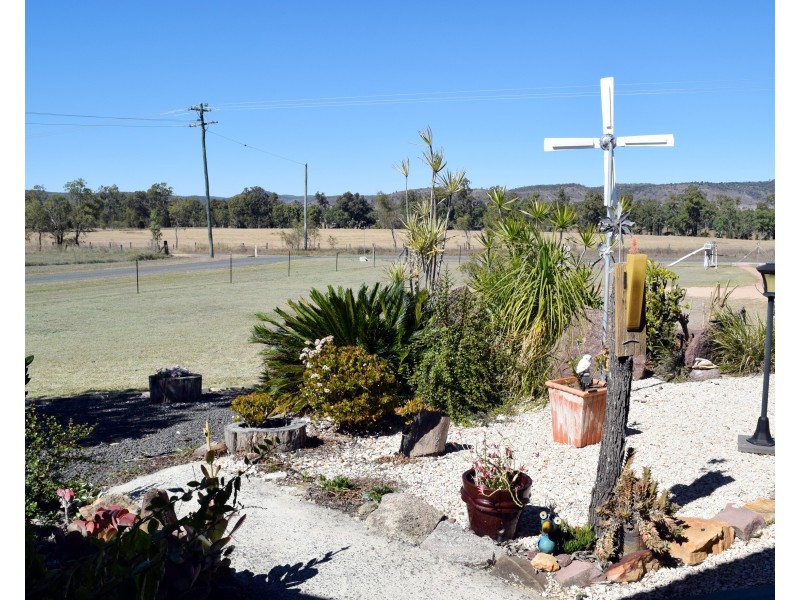 37 Boyd Road, Gayndah QLD 4625