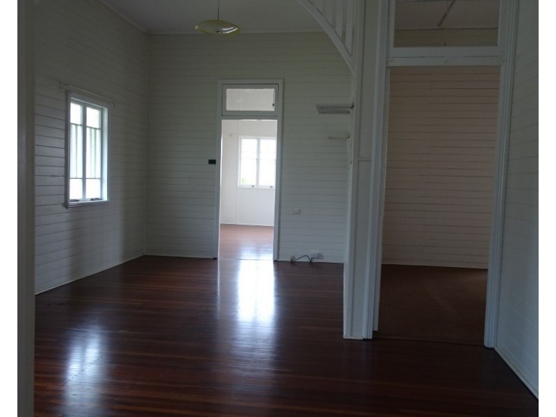 18 WEST STREET, Childers QLD 4660