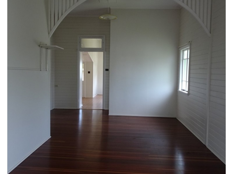 18 WEST STREET, Childers QLD 4660