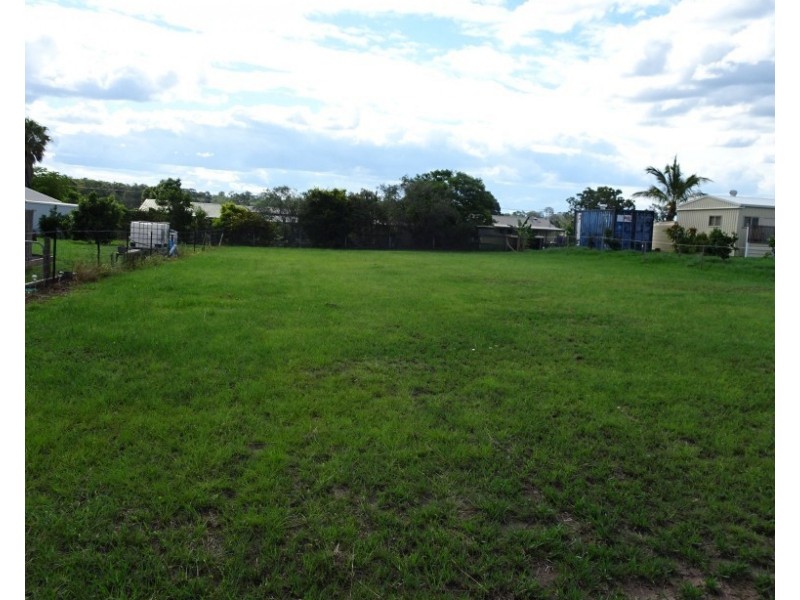 7 Leonard Court, Cordalba QLD 4660