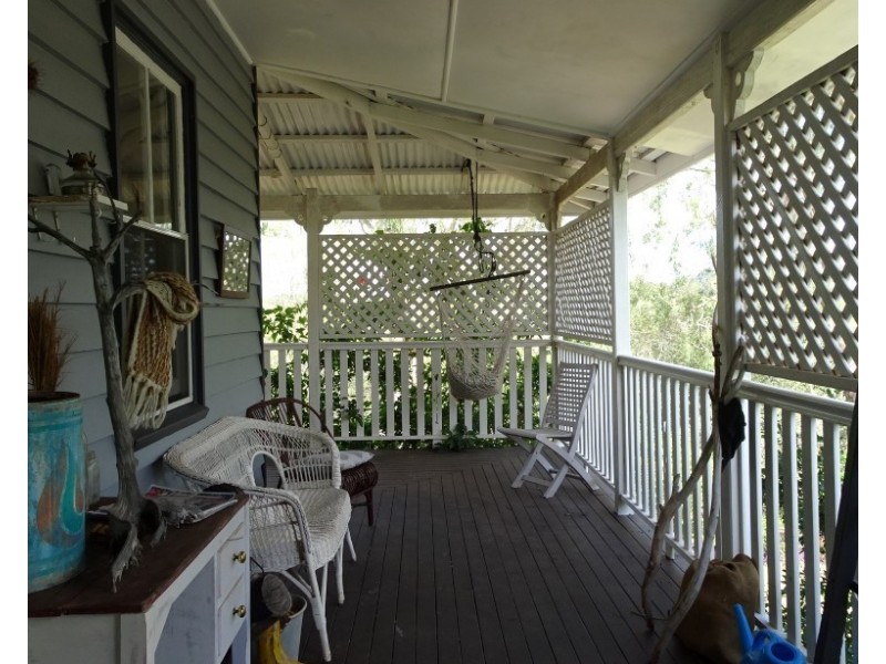 4 WEGERT STREET, Apple Tree Creek QLD 4660