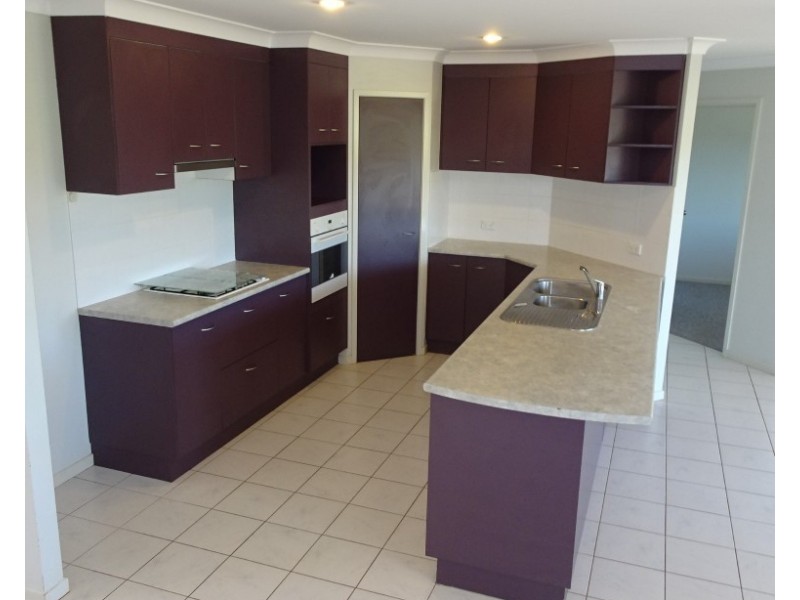 29 PIONEER AVENUE, Childers QLD 4660