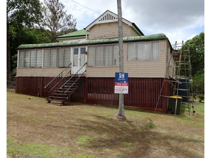 9 Stewart Street, Childers QLD 4660