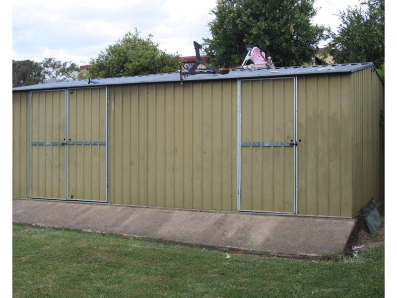 5 RICHARD STREET, Biggenden QLD 4621