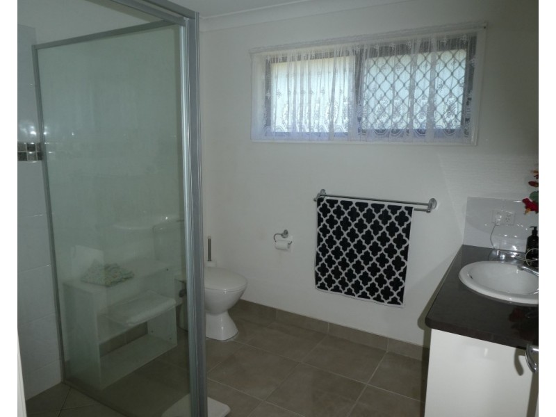 425 Three Chain Road, Calavos QLD 4670