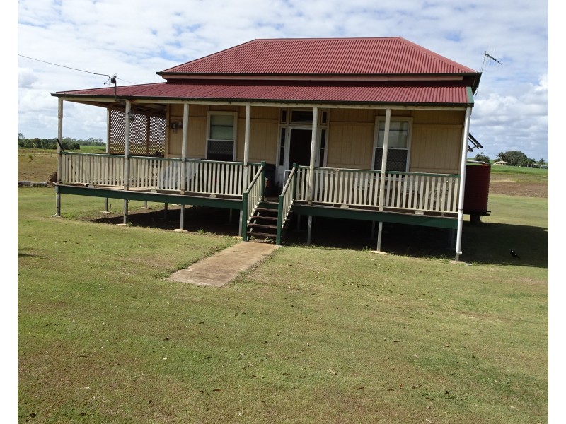 124 Station Road, Horton QLD 4660