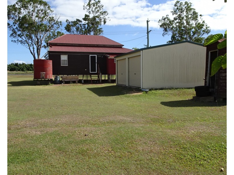 124 Station Road, Horton QLD 4660