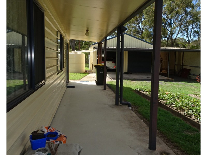 24 POWERS STREET, Buxton QLD 4660