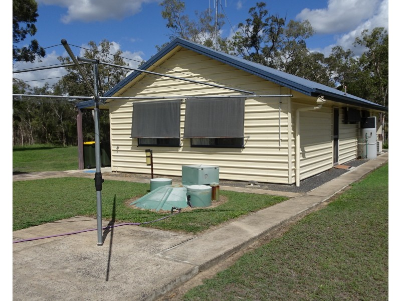 24 POWERS STREET, Buxton QLD 4660