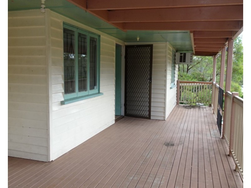 8 ANDERSEN STREET, Apple Tree Creek QLD 4660