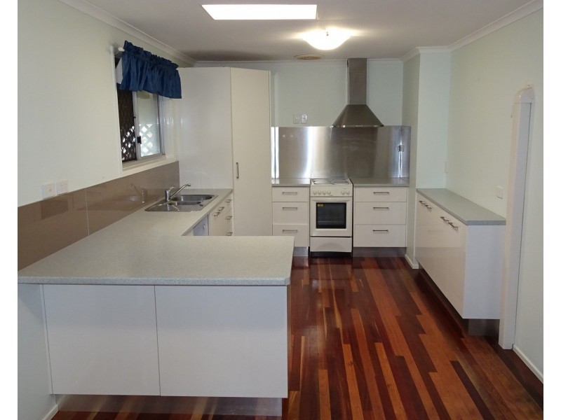 54 BROADHURST STREET, Childers QLD 4660