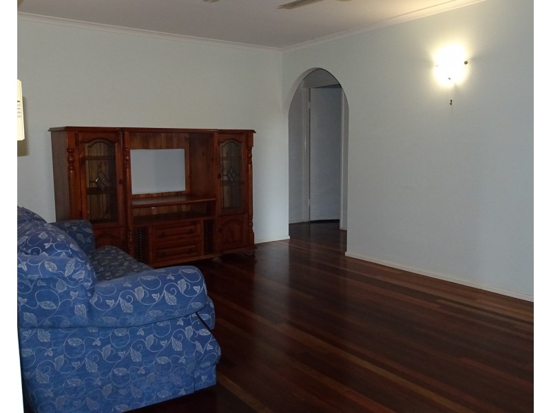 54 BROADHURST STREET, Childers QLD 4660