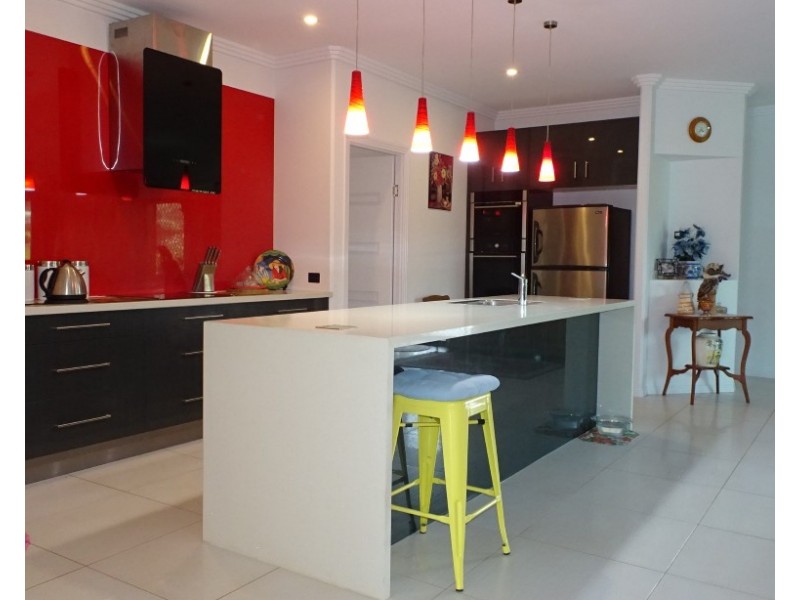 2 BODALLA STREET, Apple Tree Creek QLD 4660