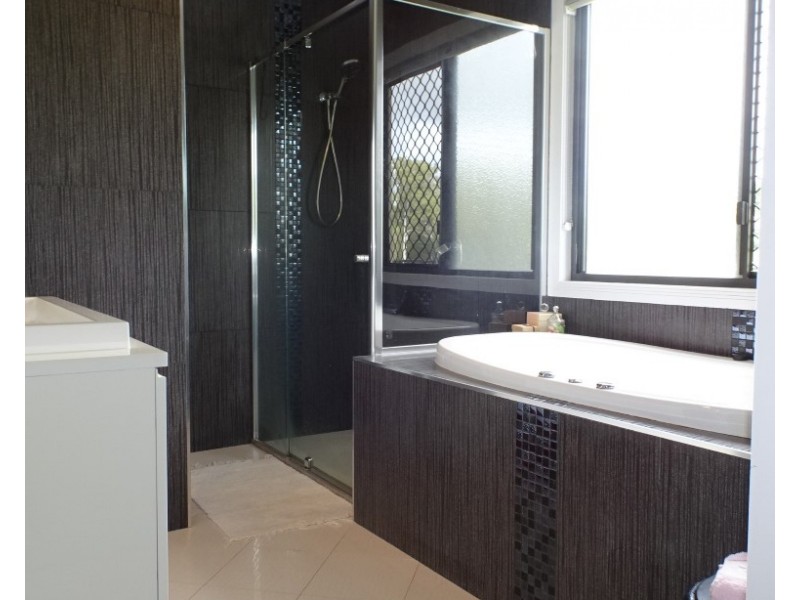 2 BODALLA STREET, Apple Tree Creek QLD 4660