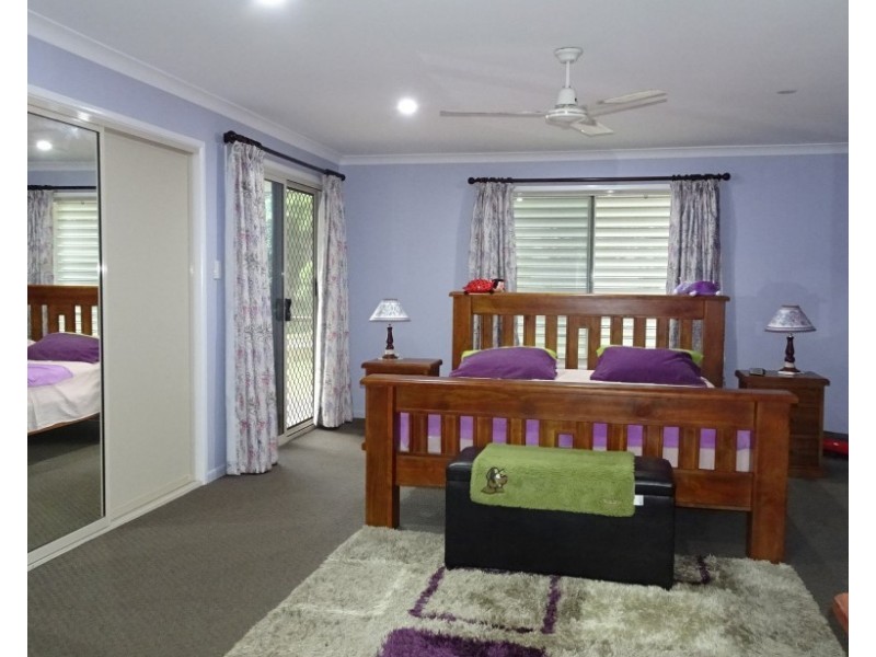 33 TRAVIS STREET, Buxton QLD 4660