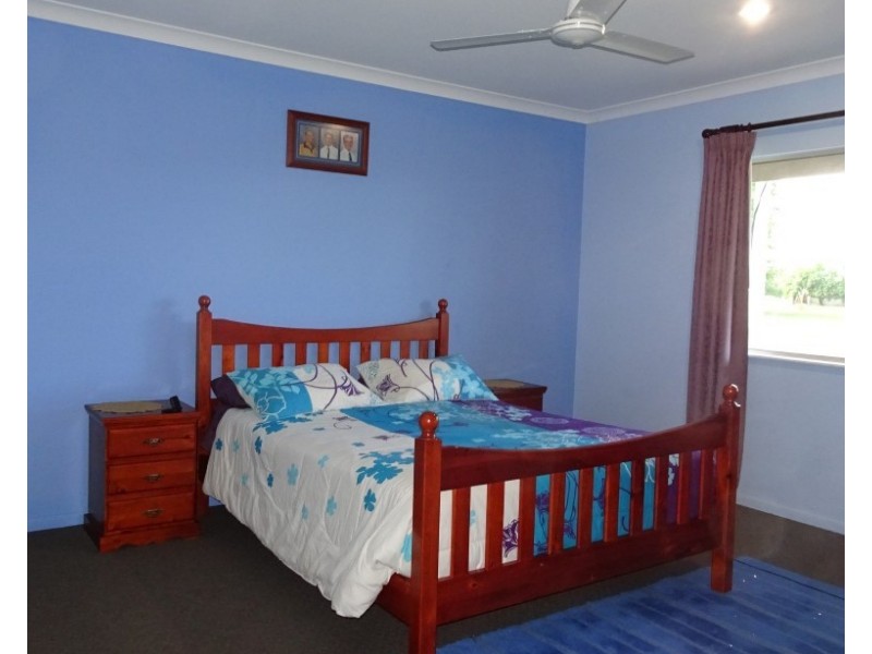 33 TRAVIS STREET, Buxton QLD 4660