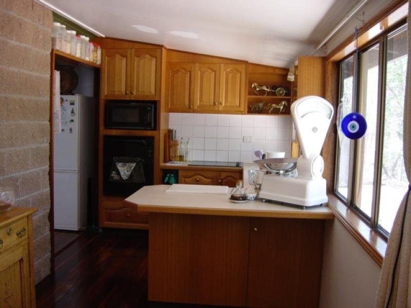 188 Aerodrome Road, Isis River QLD 4660