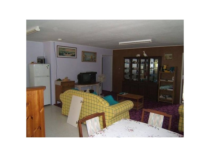 Buxton QLD 4660