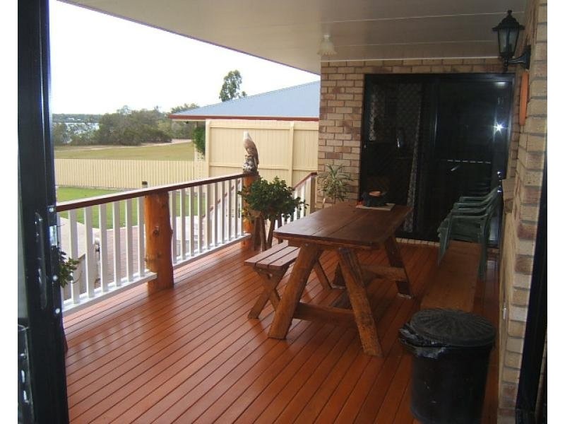 16 Watkins STREET, Buxton QLD 4660
