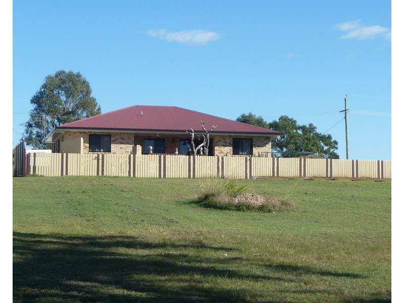 16 Watkins STREET, Buxton QLD 4660
