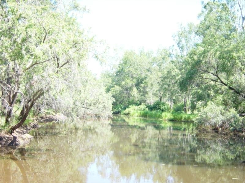 Isis Highway, Biggenden QLD 4621