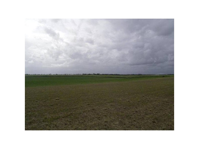 Sharon QLD 4670