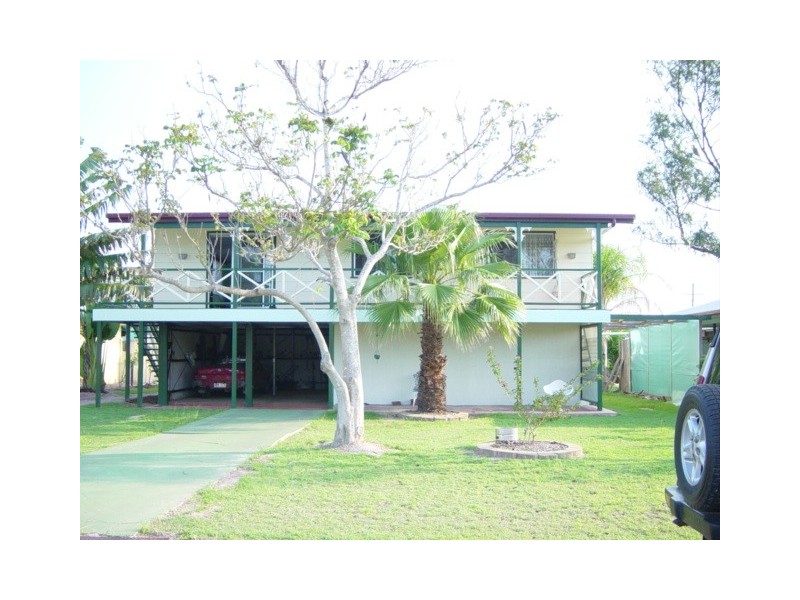 7 Moller Street, Buxton QLD 4660
