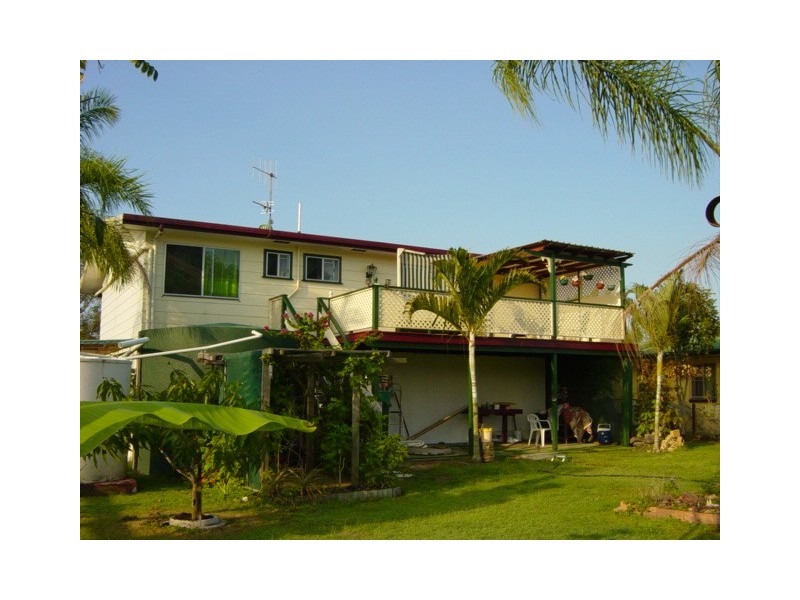 7 Moller Street, Buxton QLD 4660