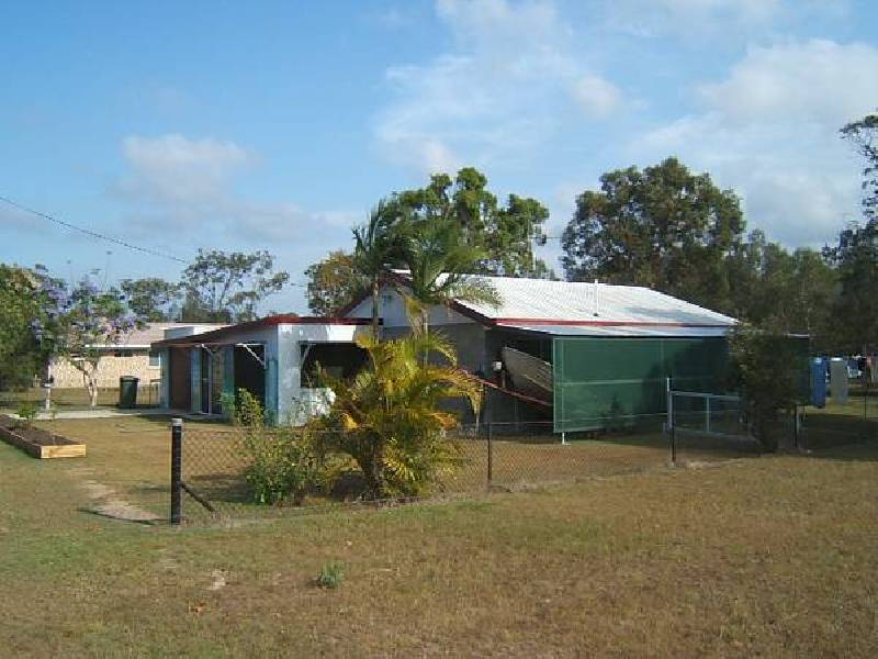 Buxton QLD 4660